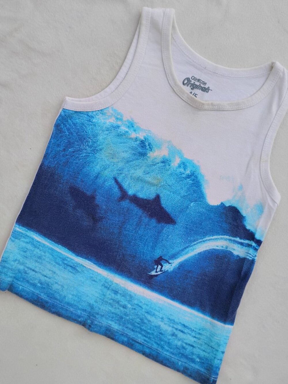 SHARKS OCEAN BIG GRAPHIC OSHKOSH BOYS Sz 4/5 TANK SHIRT SLEEVELESS TOP PLAY